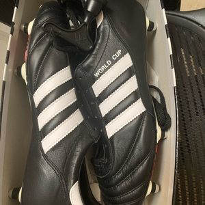 New never used adidas World Cup soccer cleat black and white side 91/2